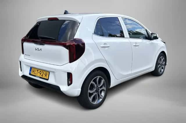 Kia Picanto (2025) thumbnail 2