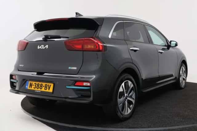 Kia Niro EV (2021) thumbnail 2
