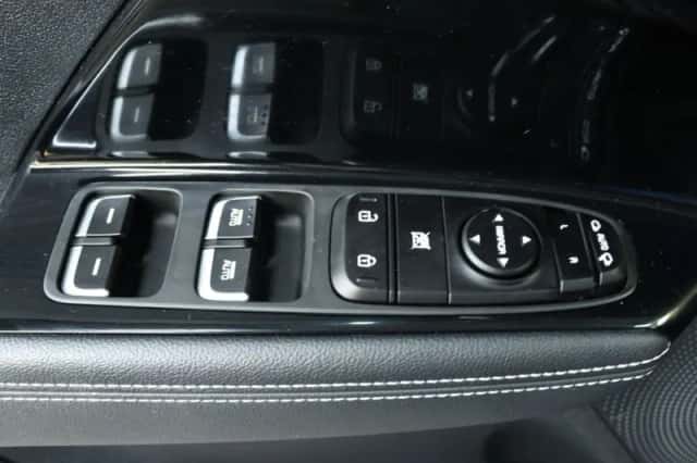 Kia Niro EV (2021) thumbnail 6