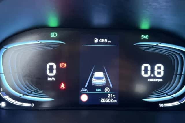 Kia Stonic (2025) thumbnail 6