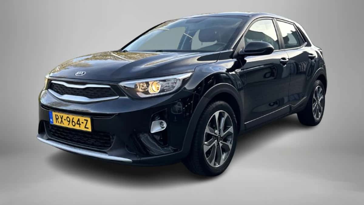 Kia Stonic (2018) — foto 1