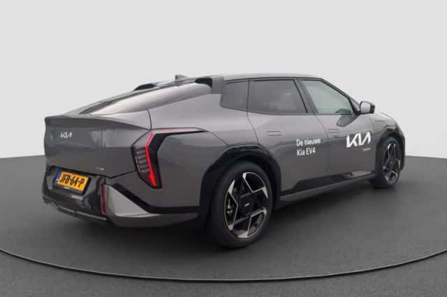 Kia EV4 (2025) thumbnail 5