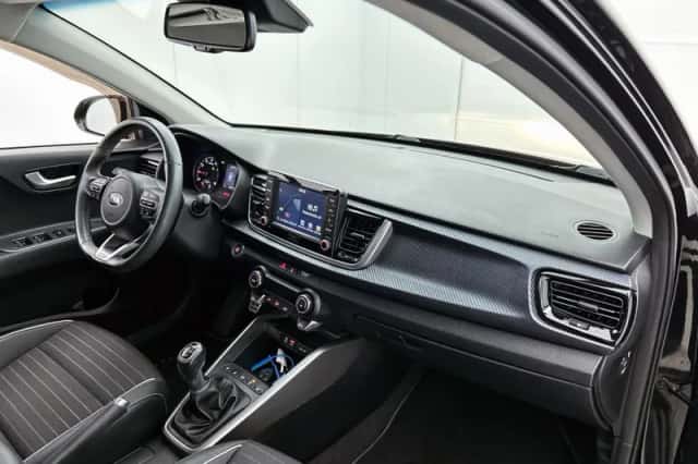 Kia Rio (2019) thumbnail 6