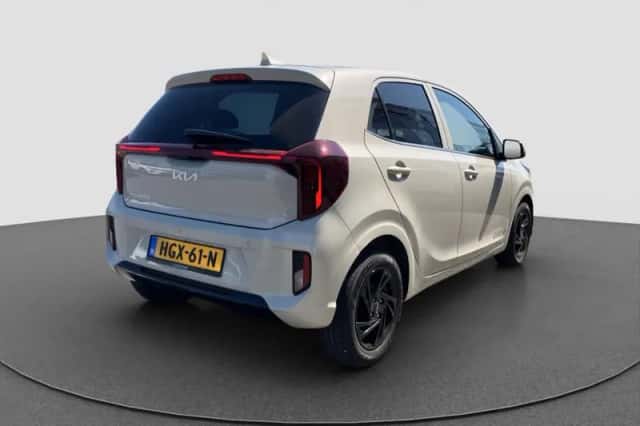 Kia Picanto (2025) thumbnail 5