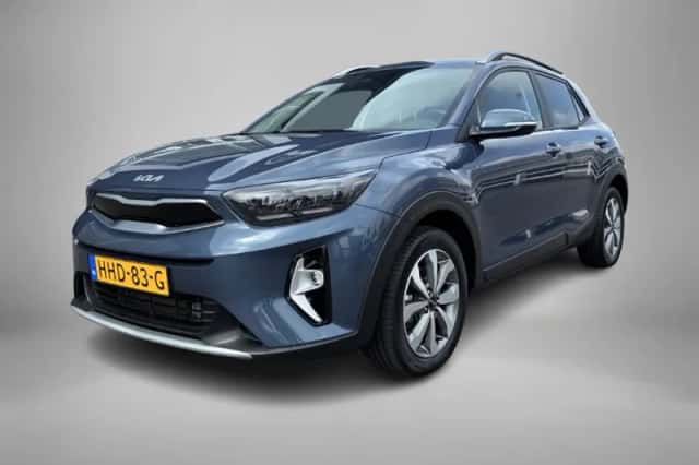 Kia Stonic (2025) thumbnail 1