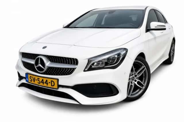 Mercedes-Benz CLA-Klasse (2018) thumbnail 1