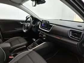 Kia Stonic (2024) thumbnail 7