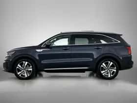 Kia Sorento (2021) thumbnail 3
