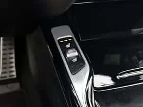 Kia Sorento (2021) thumbnail 21