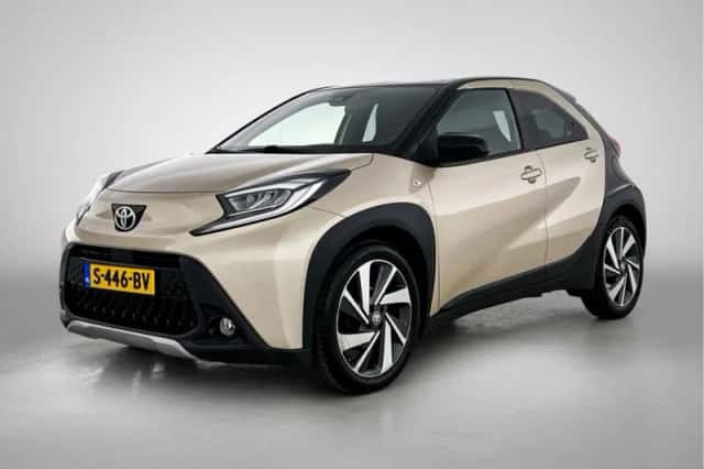 Toyota Aygo (2023) thumbnail 1