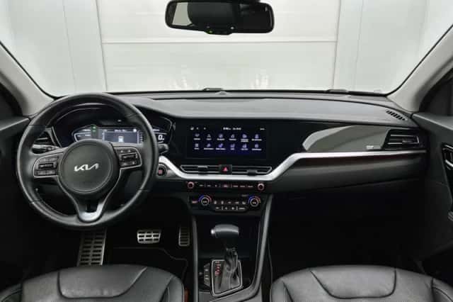 Kia Niro (2022) thumbnail 4