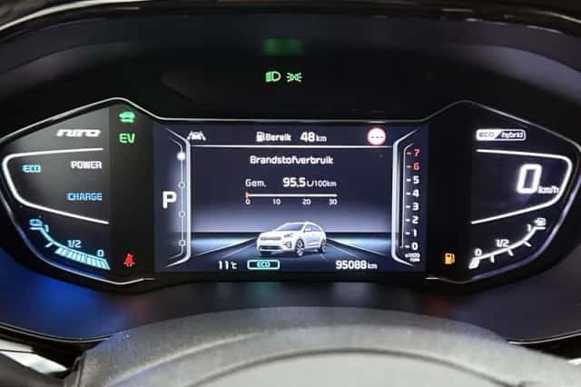 Kia Niro (2022) thumbnail 5