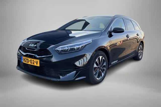 Kia Ceed_Sportswagon (2025) thumbnail 1