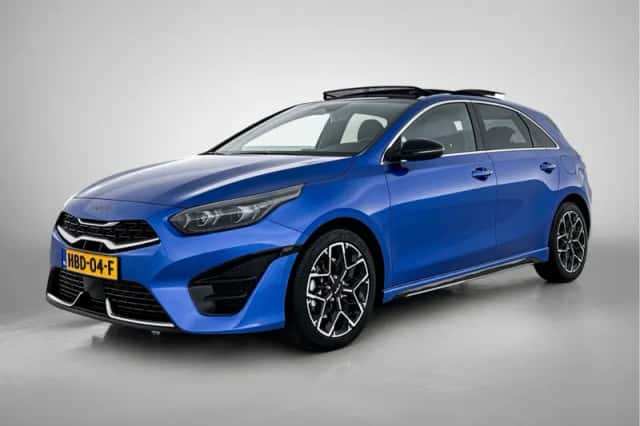 Kia Ceed (2025) thumbnail 1
