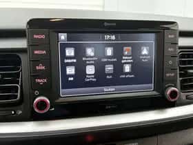 Kia Stonic (2018) thumbnail 29