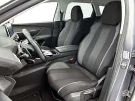 Peugeot 3008 (2019) thumbnail 15