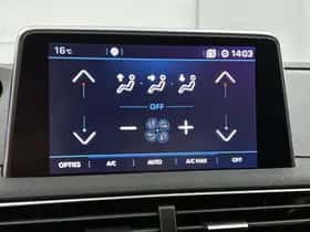 Peugeot 3008 (2019) thumbnail 9