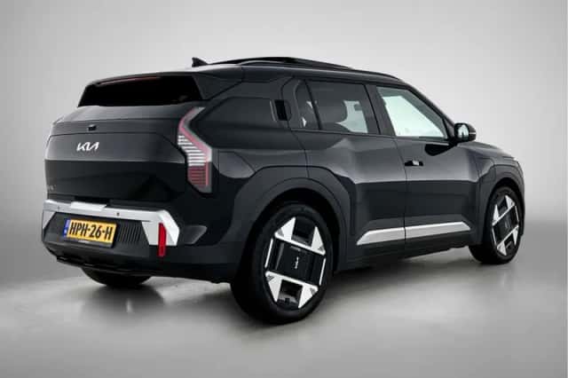Kia EV3 (2025) thumbnail 2
