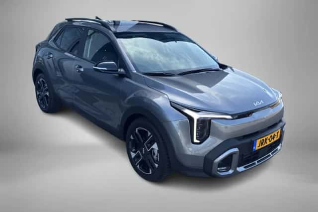 Kia Stonic (2025) thumbnail 1