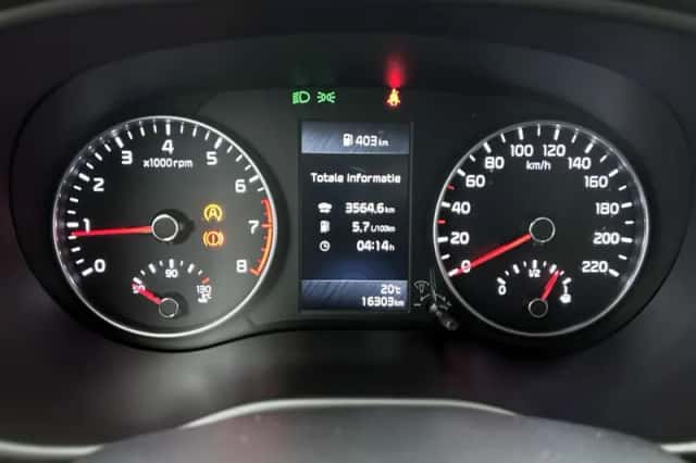 Kia Picanto (2024) thumbnail 6