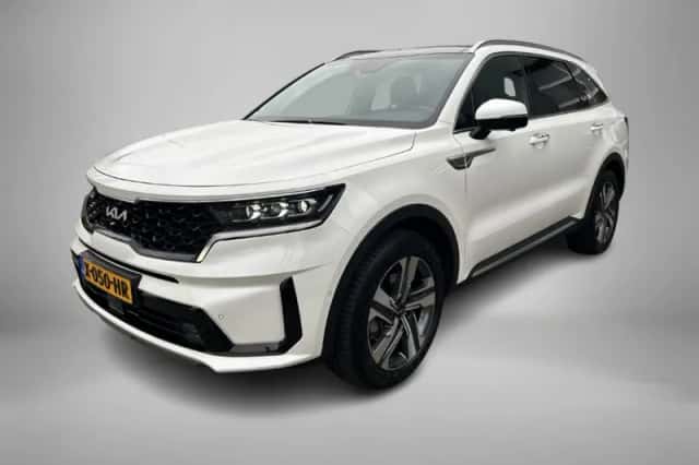 Kia Sorento (2023) thumbnail 1
