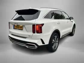 Kia Sorento (2023) thumbnail 2