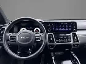 Kia Sorento (2023) thumbnail 10
