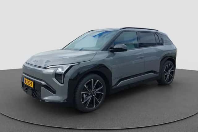 Kia EV3 (2025) thumbnail 1