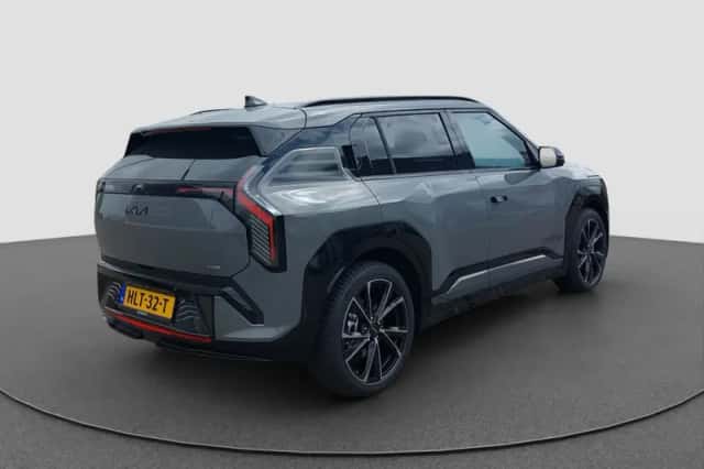 Kia EV3 (2025) thumbnail 2