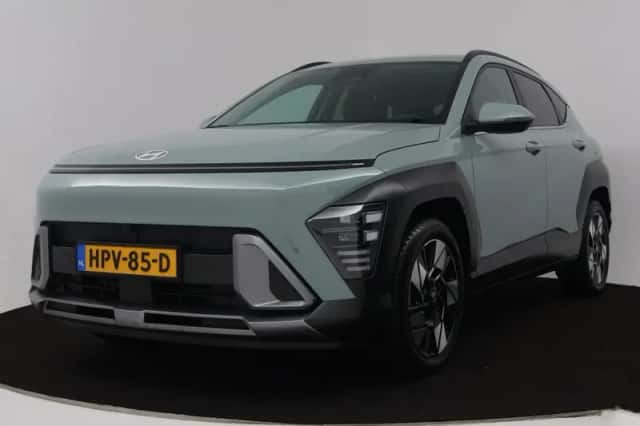 Hyundai Kona (2025) thumbnail 1