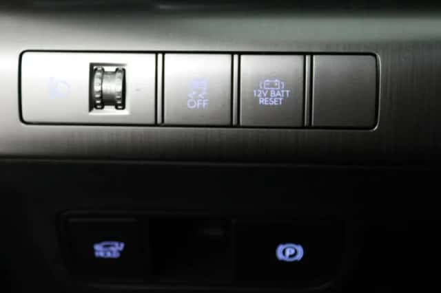 Hyundai Kona (2025) thumbnail 5