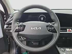 Kia Niro_EV (2025) thumbnail 4