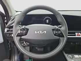 Kia Niro_EV (2025) thumbnail 5