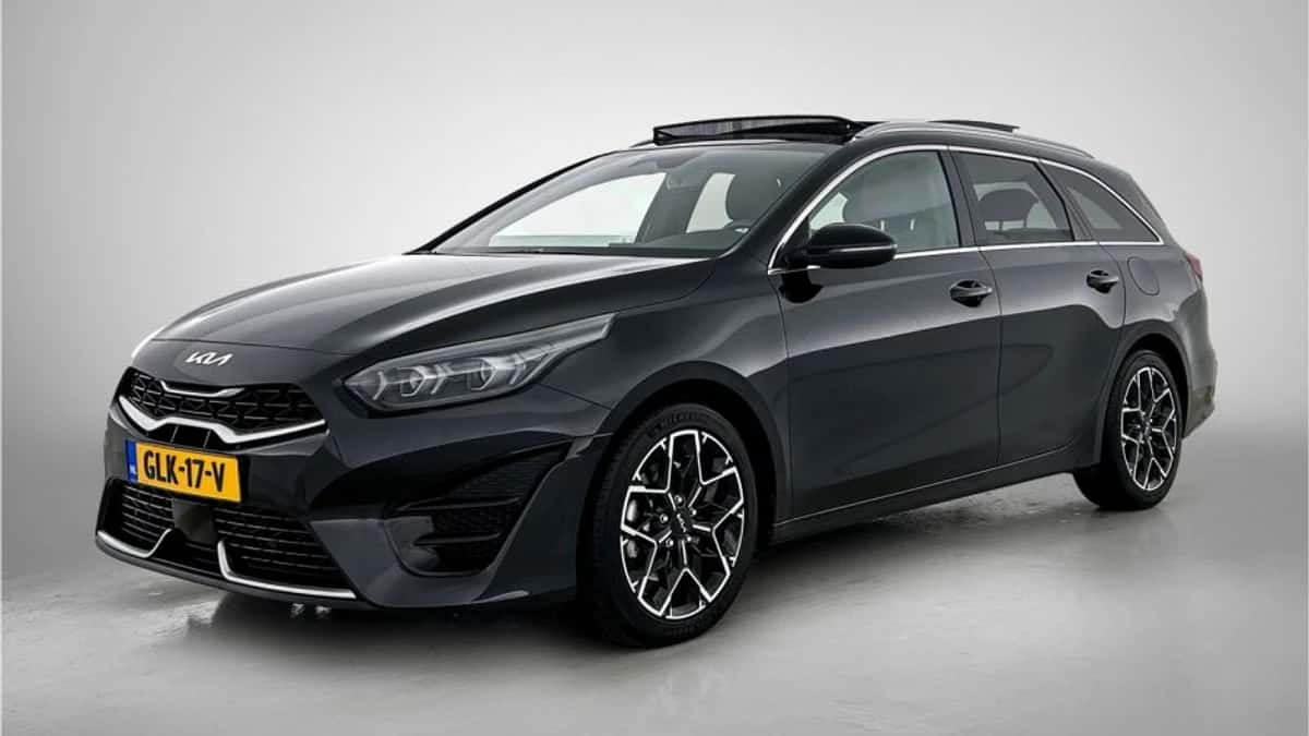 Kia Ceed_Sportswagon (2024) — foto 1