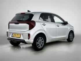 Kia Picanto (2024) thumbnail 3