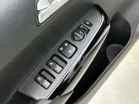 Kia Picanto (2024) thumbnail 21