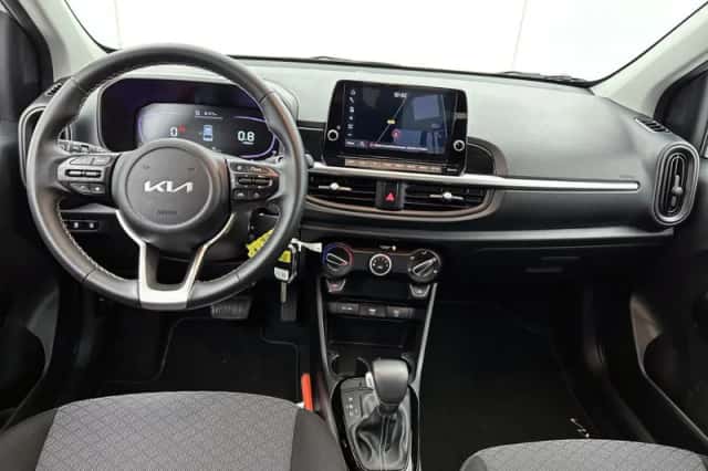 Kia Picanto (2024) thumbnail 4