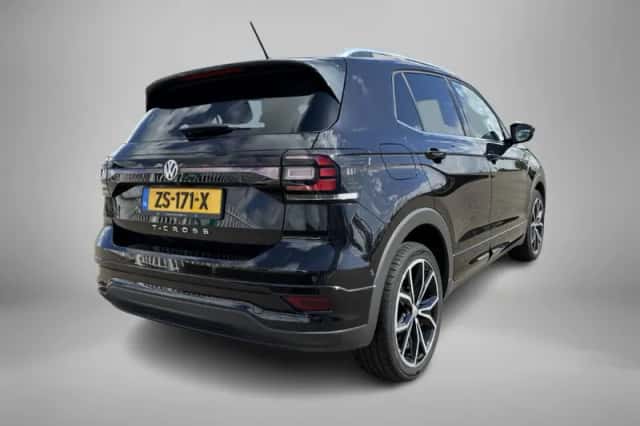 Volkswagen T-Cross (2019) thumbnail 5