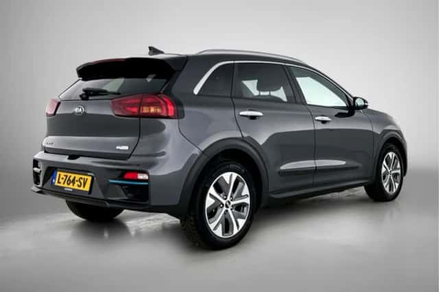 Kia Niro EV (2021) thumbnail 2