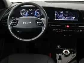 Kia Niro_EV (2024) thumbnail 23