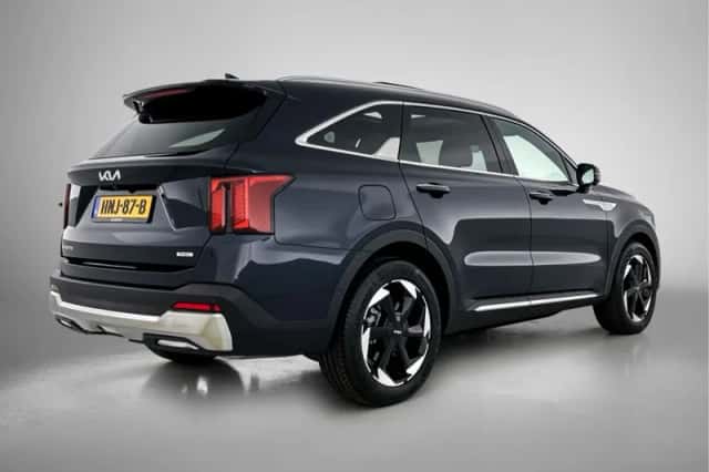 Kia Sorento (2025) thumbnail 2