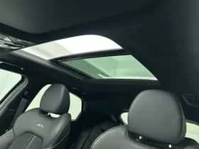 Kia XCeed (2024) thumbnail 4