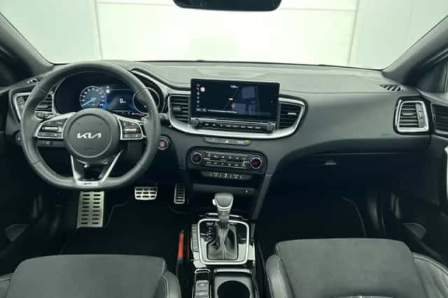 Kia XCeed (2024) thumbnail 5