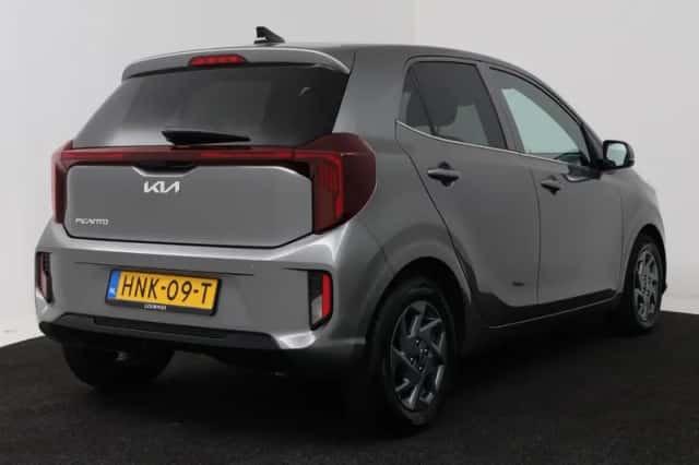 Kia Picanto (2025) thumbnail 2