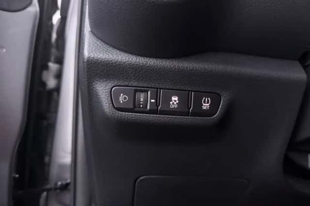 Kia Picanto (2025) thumbnail 4