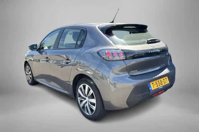 Peugeot 208 (2023) thumbnail 3