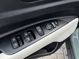 Kia Stonic (2025) thumbnail 13