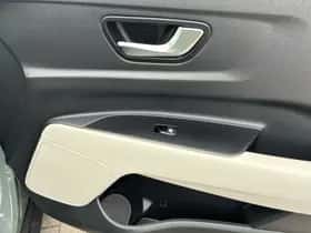Kia Stonic (2025) thumbnail 17