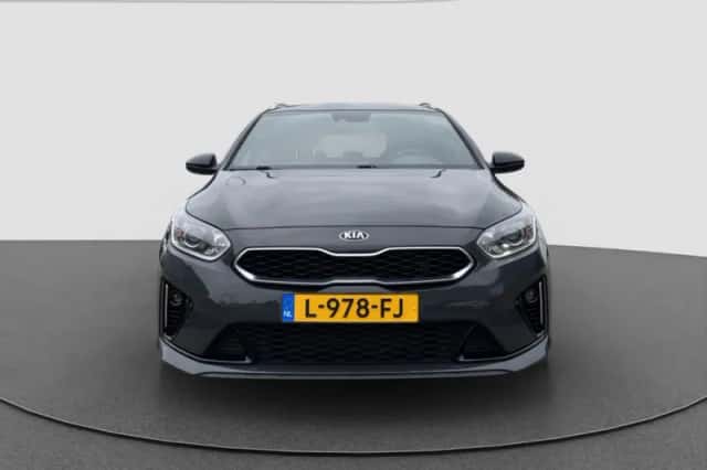 Kia Ceed_Sportswagon (2021) thumbnail 2