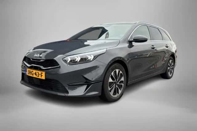 Kia Ceed_Sportswagon (2025) thumbnail 1